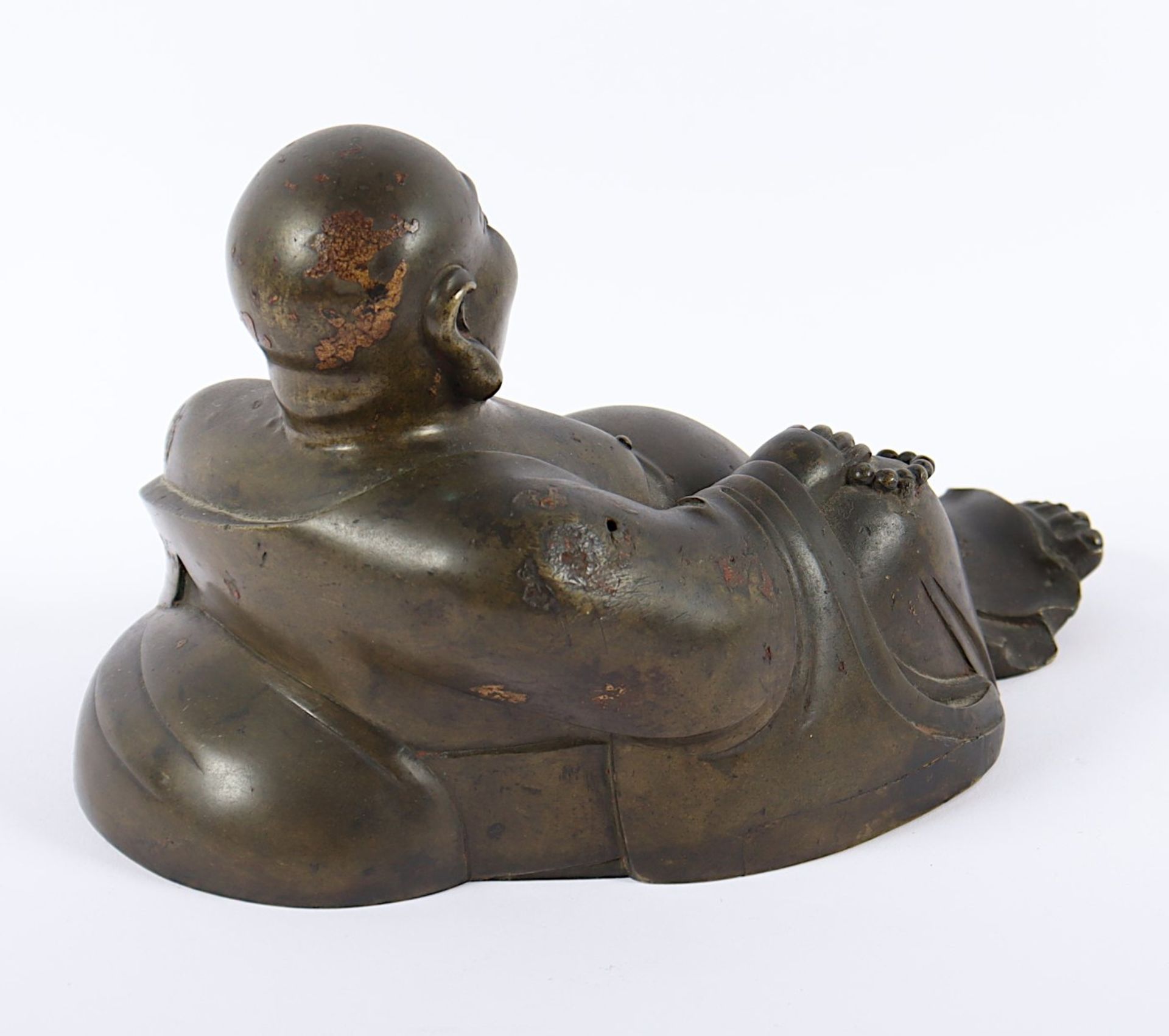 BUDAI, Bronze, wenig Reste einer Vergoldung und farbiger Bemalung, die Inkarnation des Buddha - Image 2 of 3