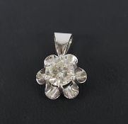 ANHÄNGER, 585/ooo Weißgold, besetzt mit einem Brillantsolitär von ca. 0,50 ct., w - p1- p1, 0,9g