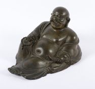 BUDAI, Bronze, wenig Reste einer Vergoldung und farbiger Bemalung, die Inkarnation des Buddha