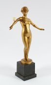 SCHMIDT-FELLING, Julius Paul, "Stehender Frauenakt mit Kugel", Bronze, vergoldet, H 27, am Stand