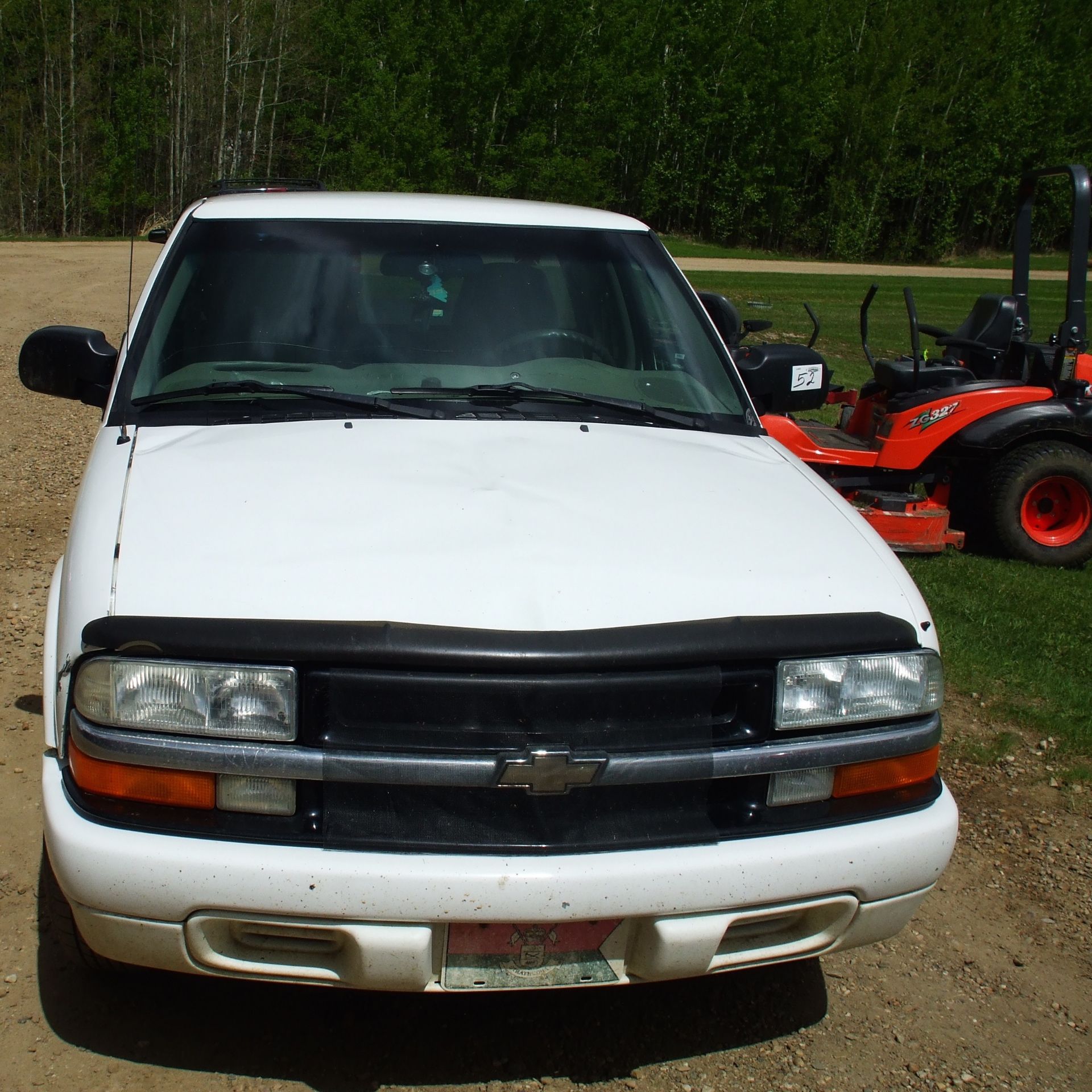 2001 Chev S10 pickup, 300,000 km sn: 1GCCS19W718213650 - Image 2 of 5