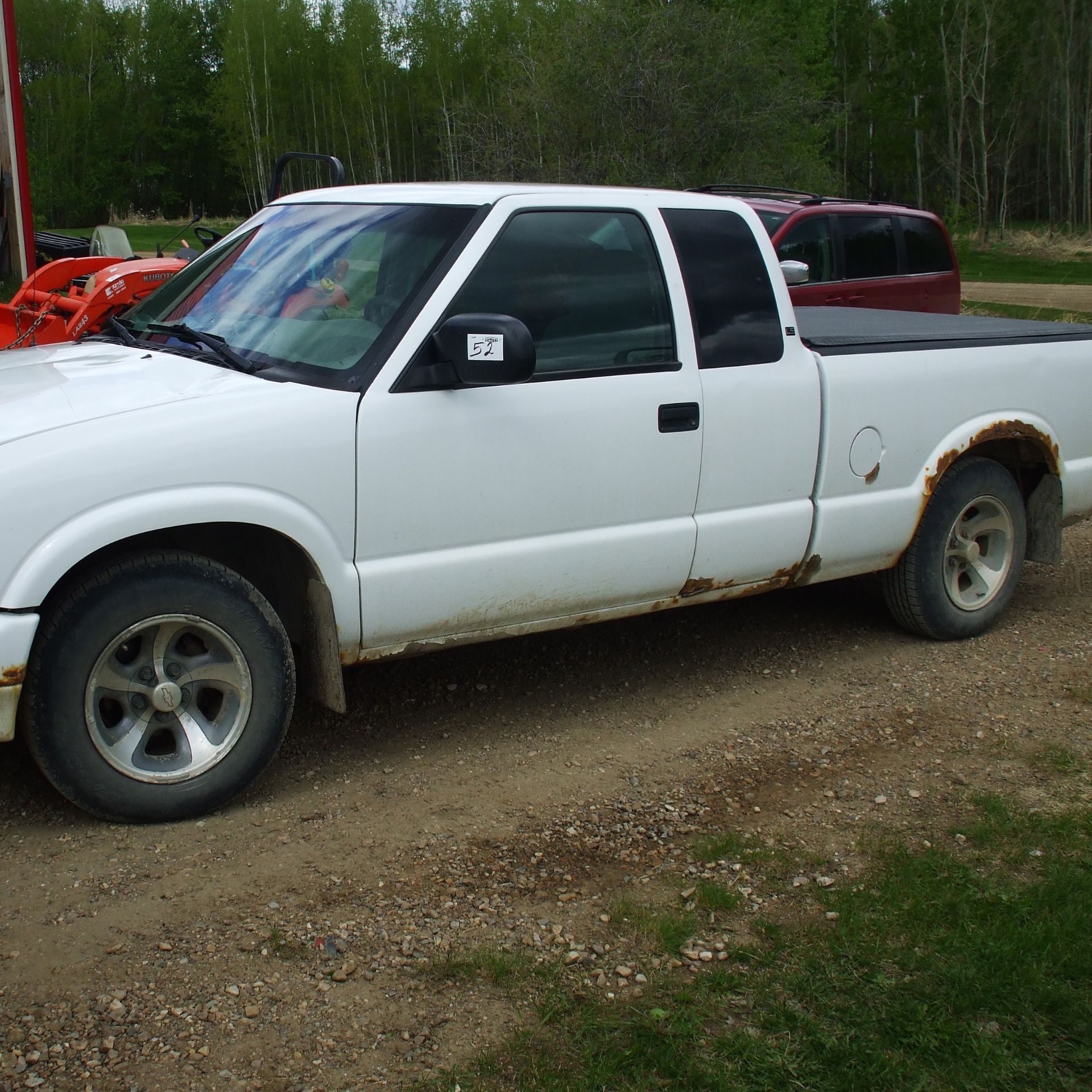 2001 Chev S10 pickup, 300,000 km sn: 1GCCS19W718213650 - Image 4 of 5