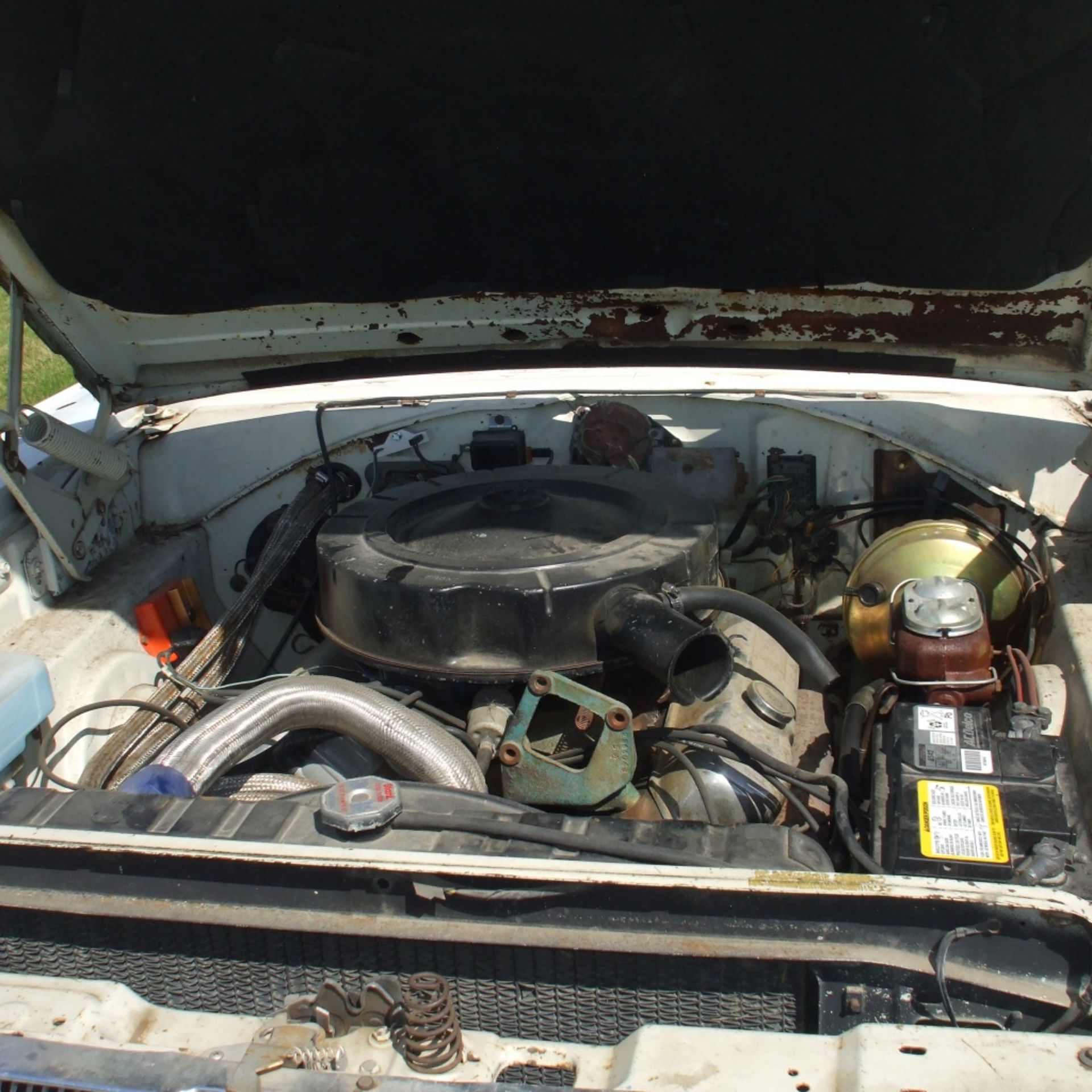 1967 Dodge Coronet 440,V8,383 motor, white, started last fall - Image 7 of 11