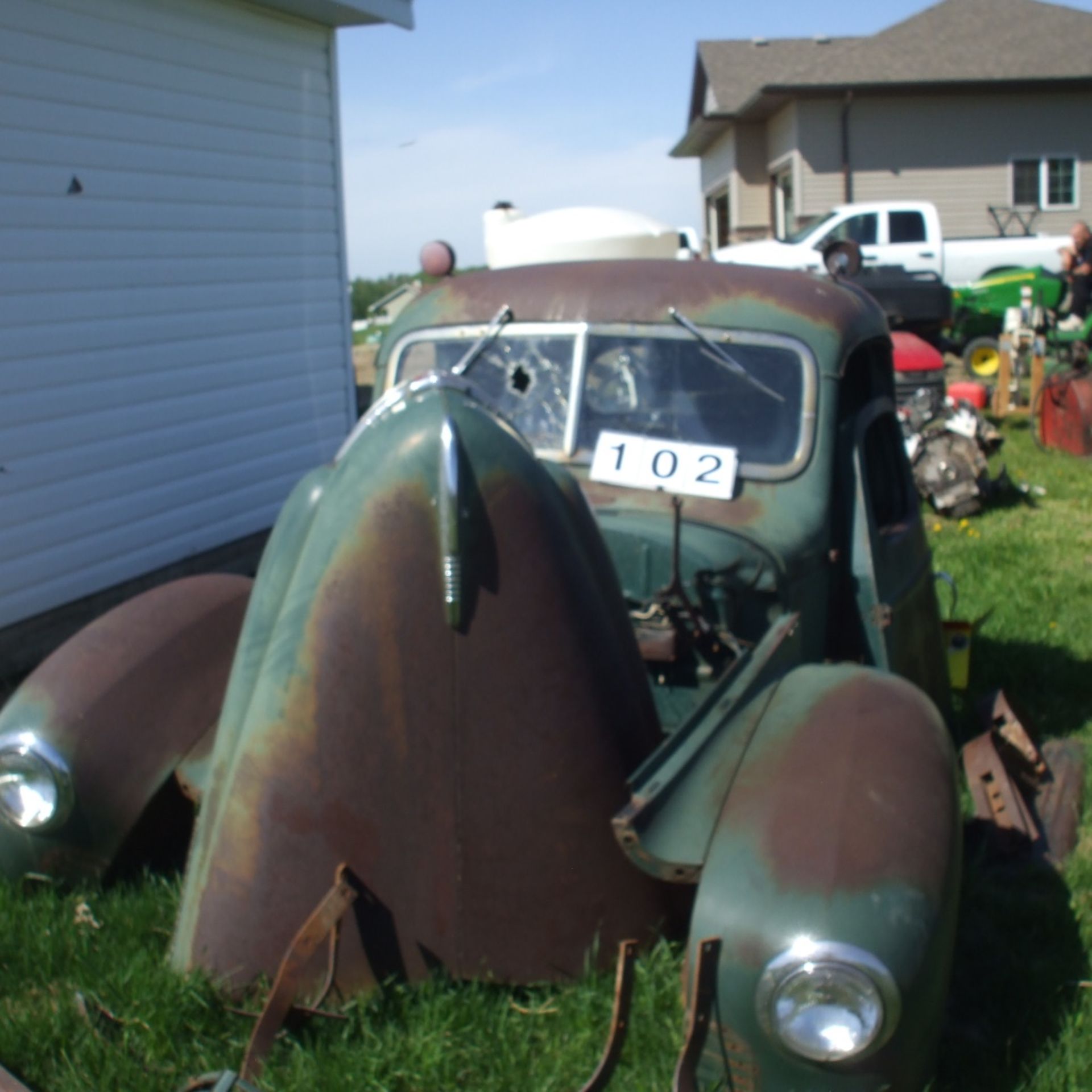 1949 IH KB truck - Image 2 of 4