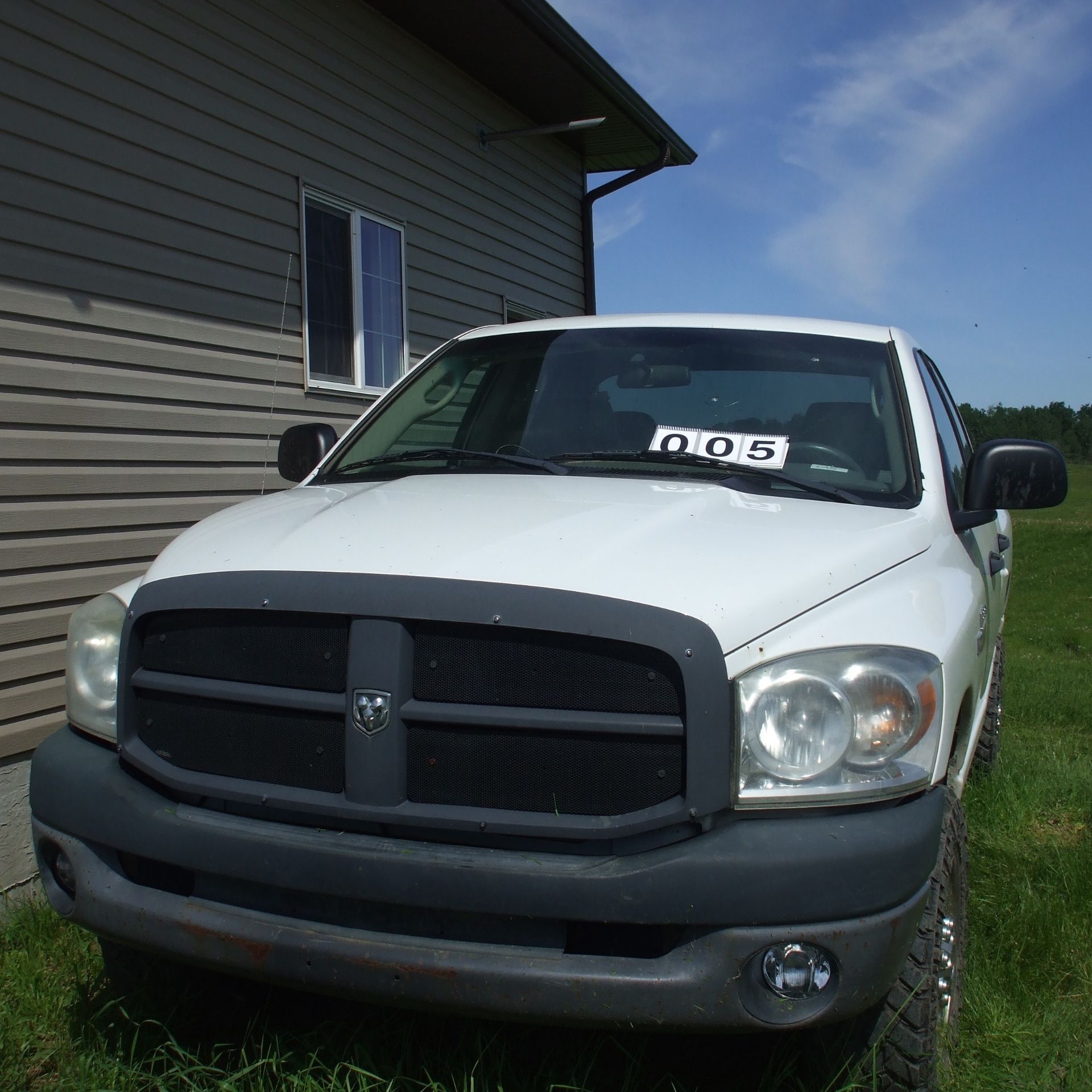 2009 E10Dodge 2500, 212923 kms,white sn:3D7KS28139G53033