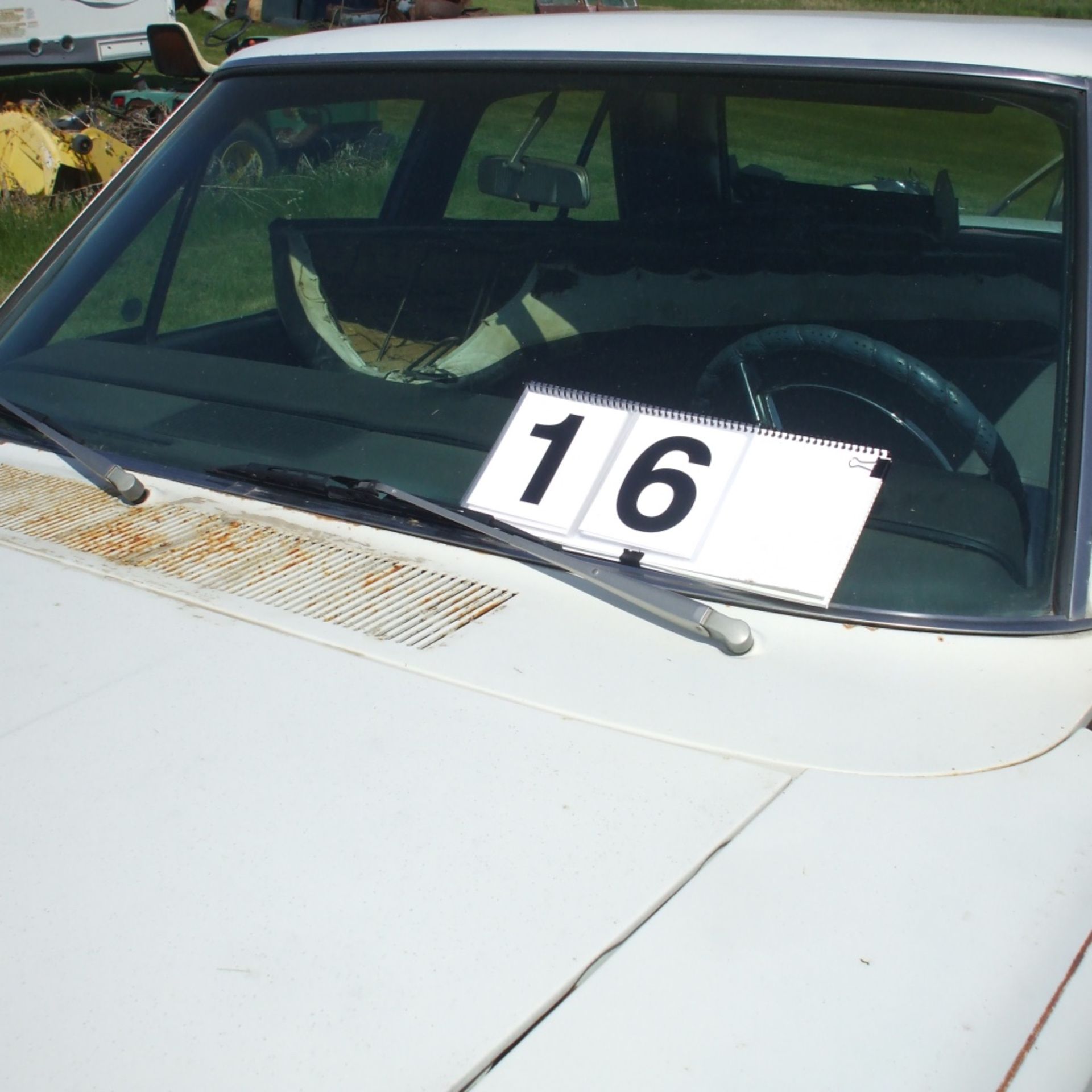 1967 Dodge Coronet 440,V8,383 motor, white, started last fall