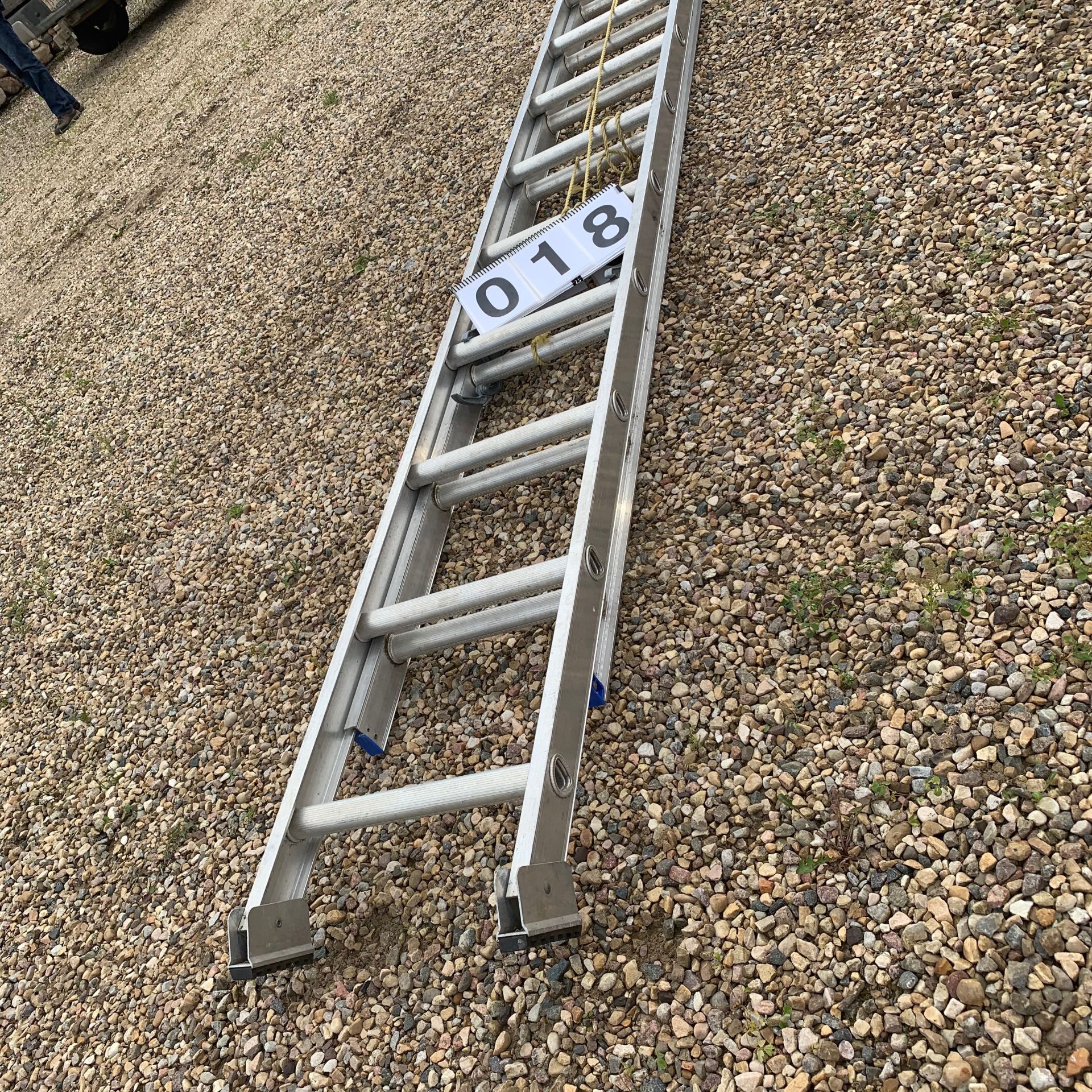 22Ft Ladder - Image 2 of 2