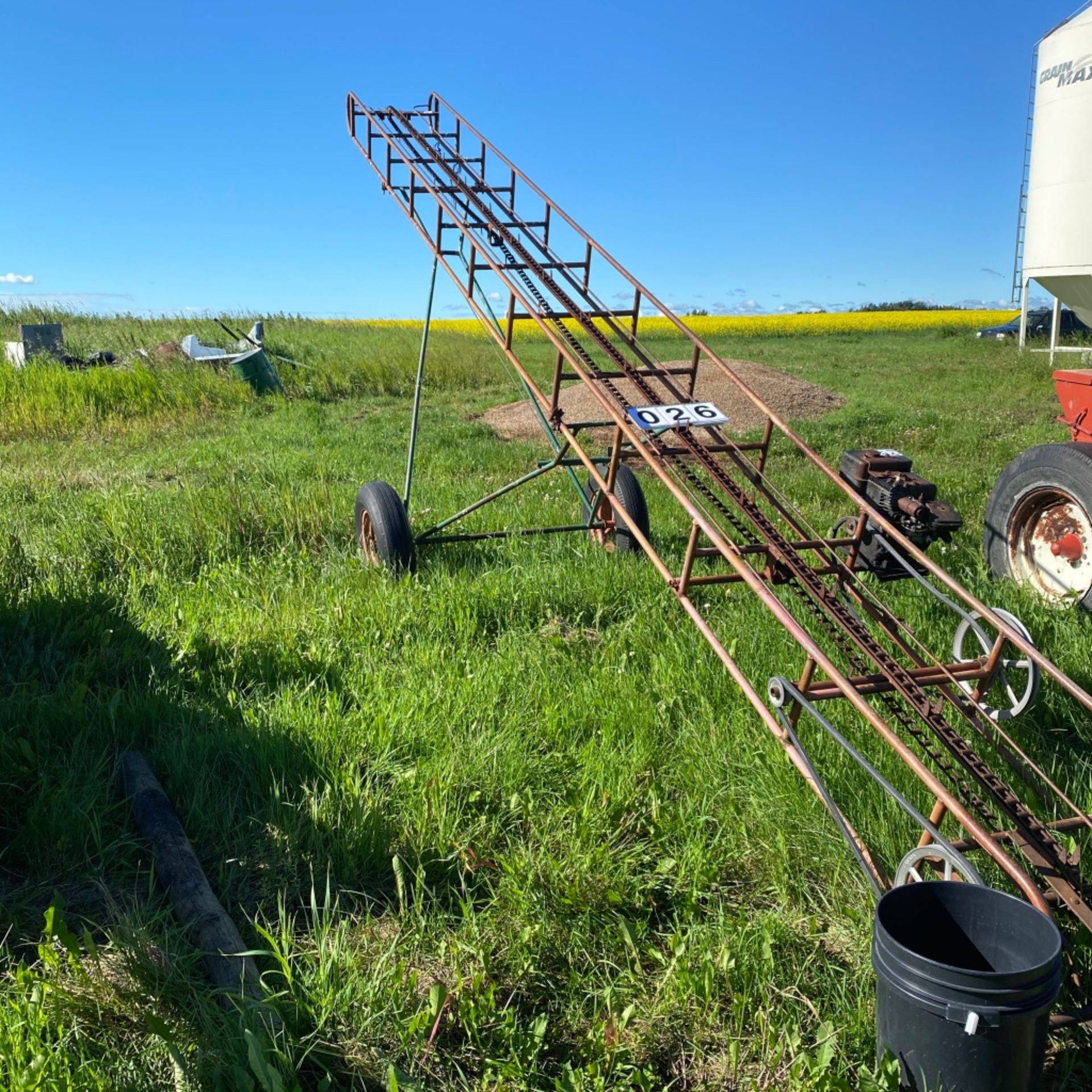 Bale Elevator