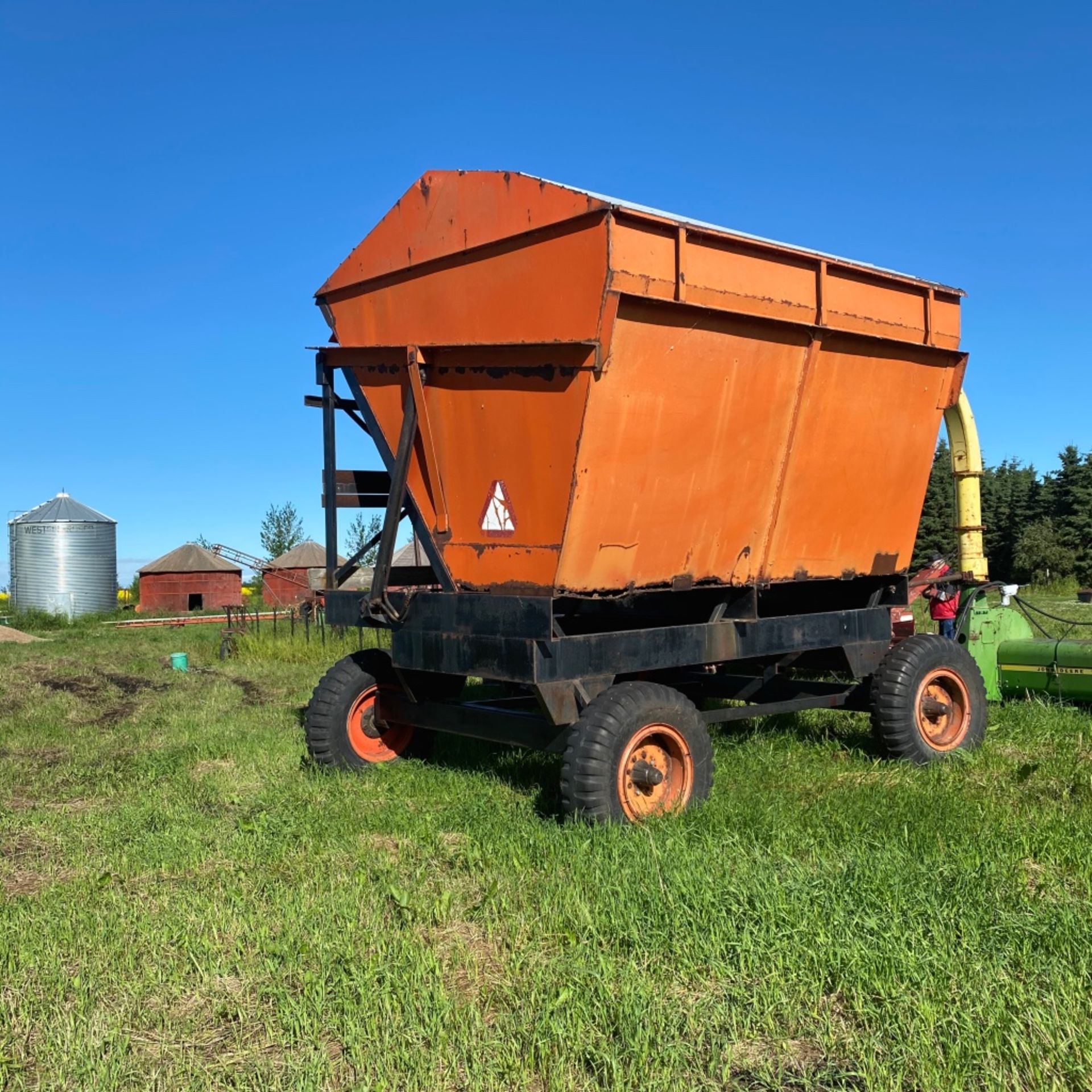 Silage Wagon - Image 3 of 5