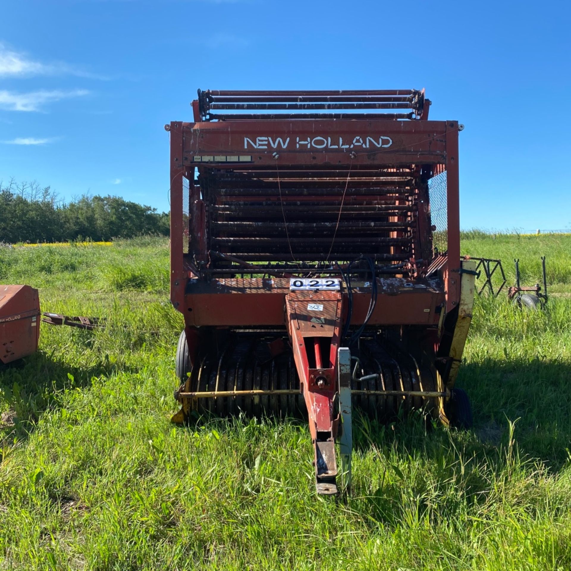 New Holland 851 - Round Baler SN: 508824