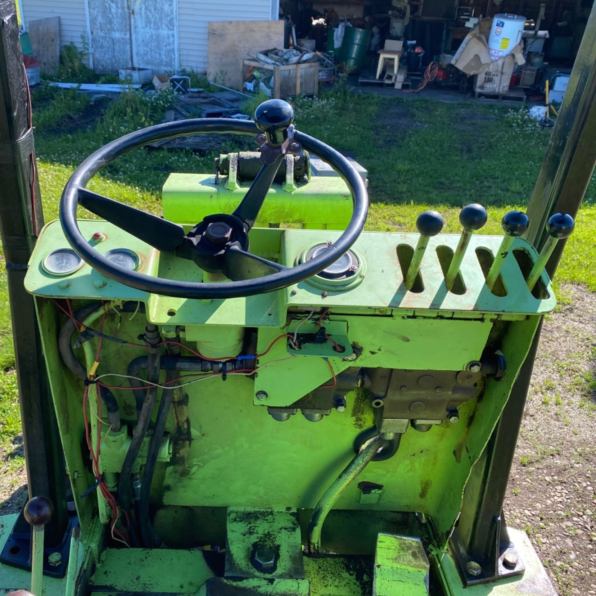 Swinger Forklift 45HP, Hydraulic Pump Redone, Brakes are Weak, Hydrostatic Clutch, Articulating, - Image 6 of 9