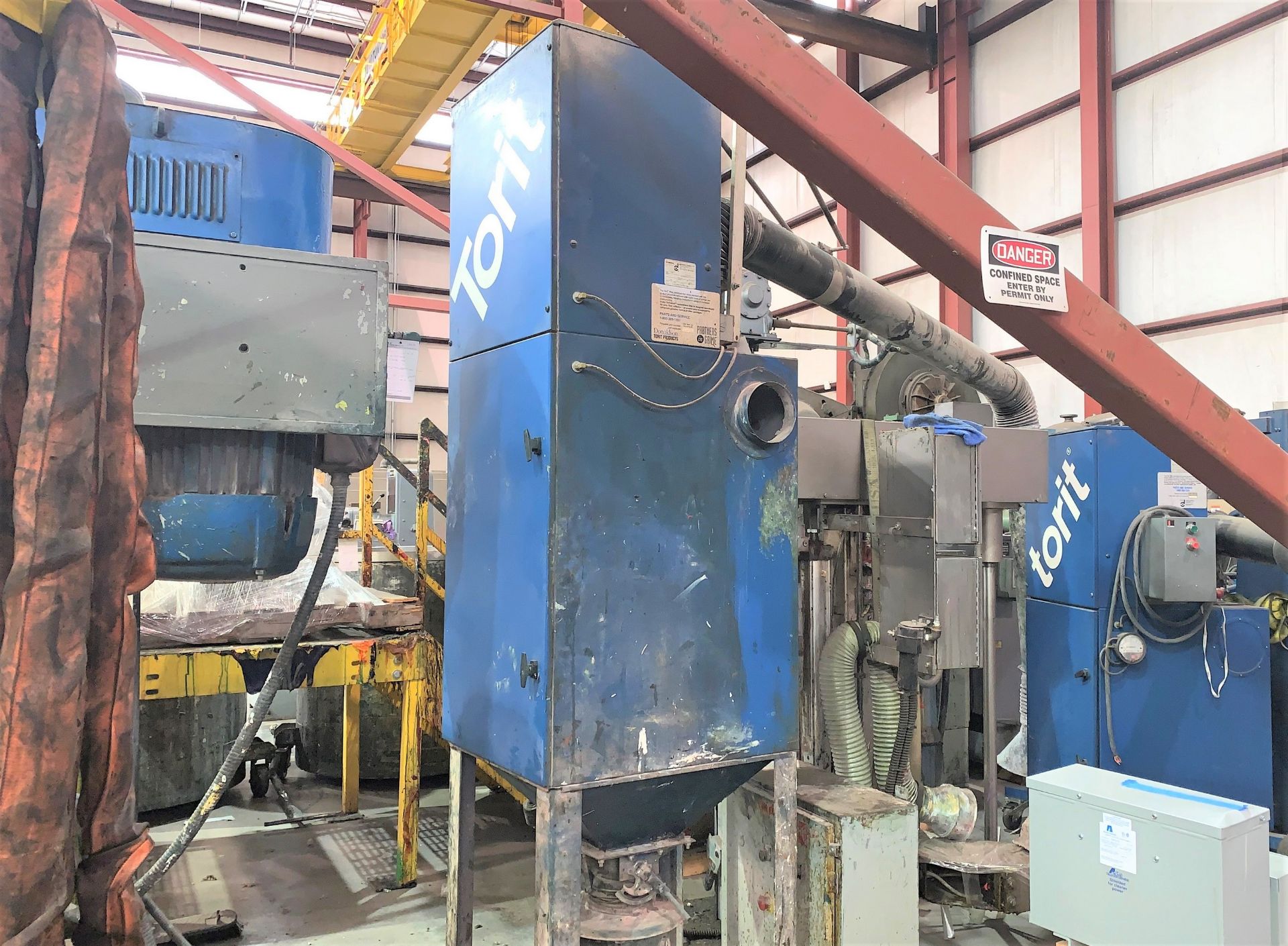 Donaldson Torit Vibra-Shake Dust Collector