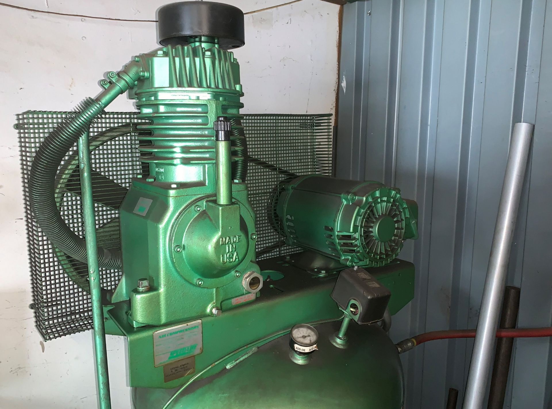 Speedaire 5Hp Vertical Air Compressor - Image 3 of 7