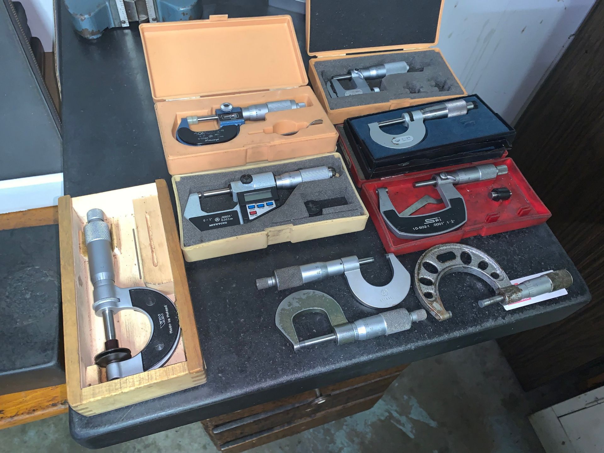 Lot with (9) Various Size and Make Micrometers