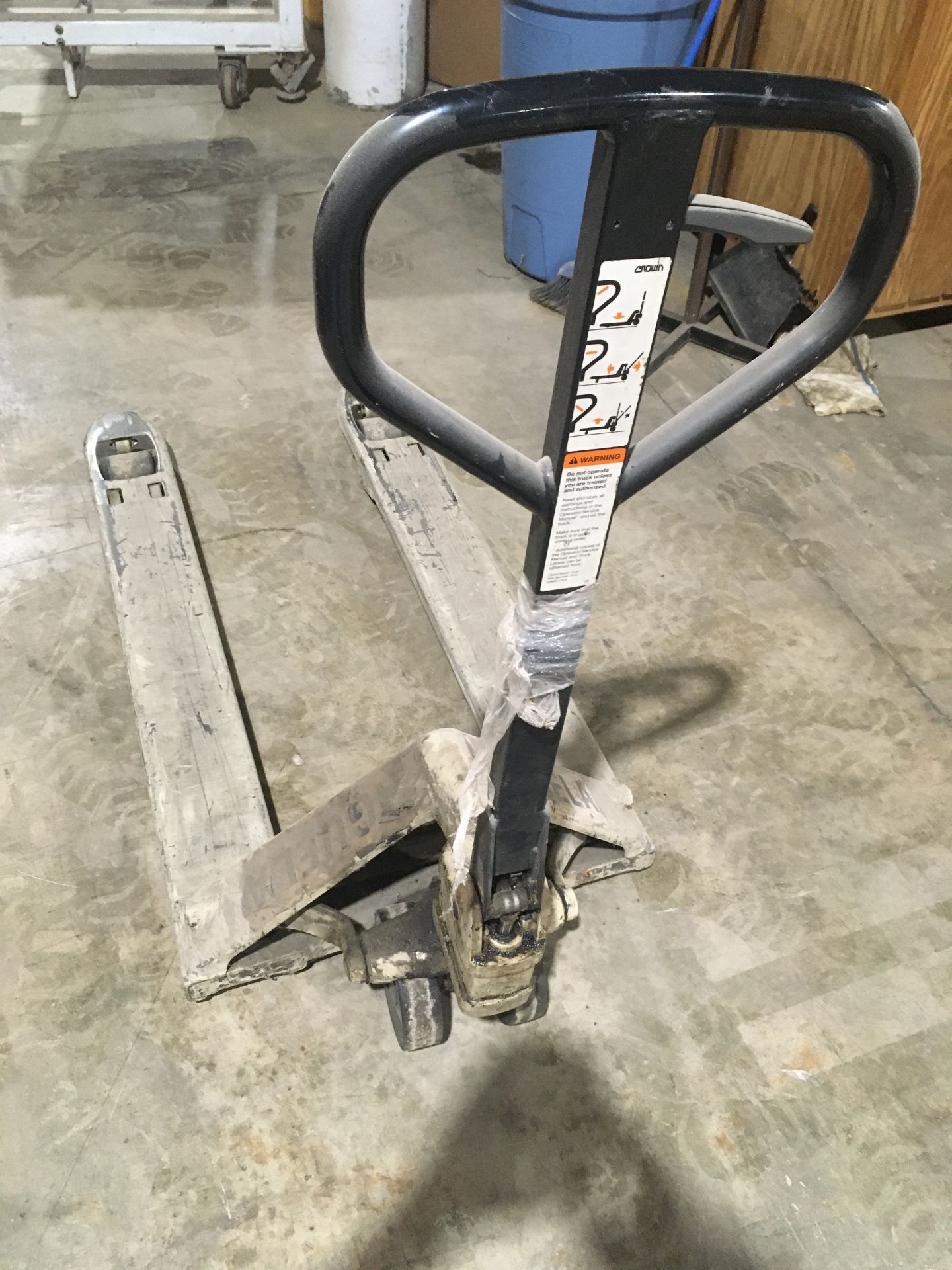 Manual Pallet Jack