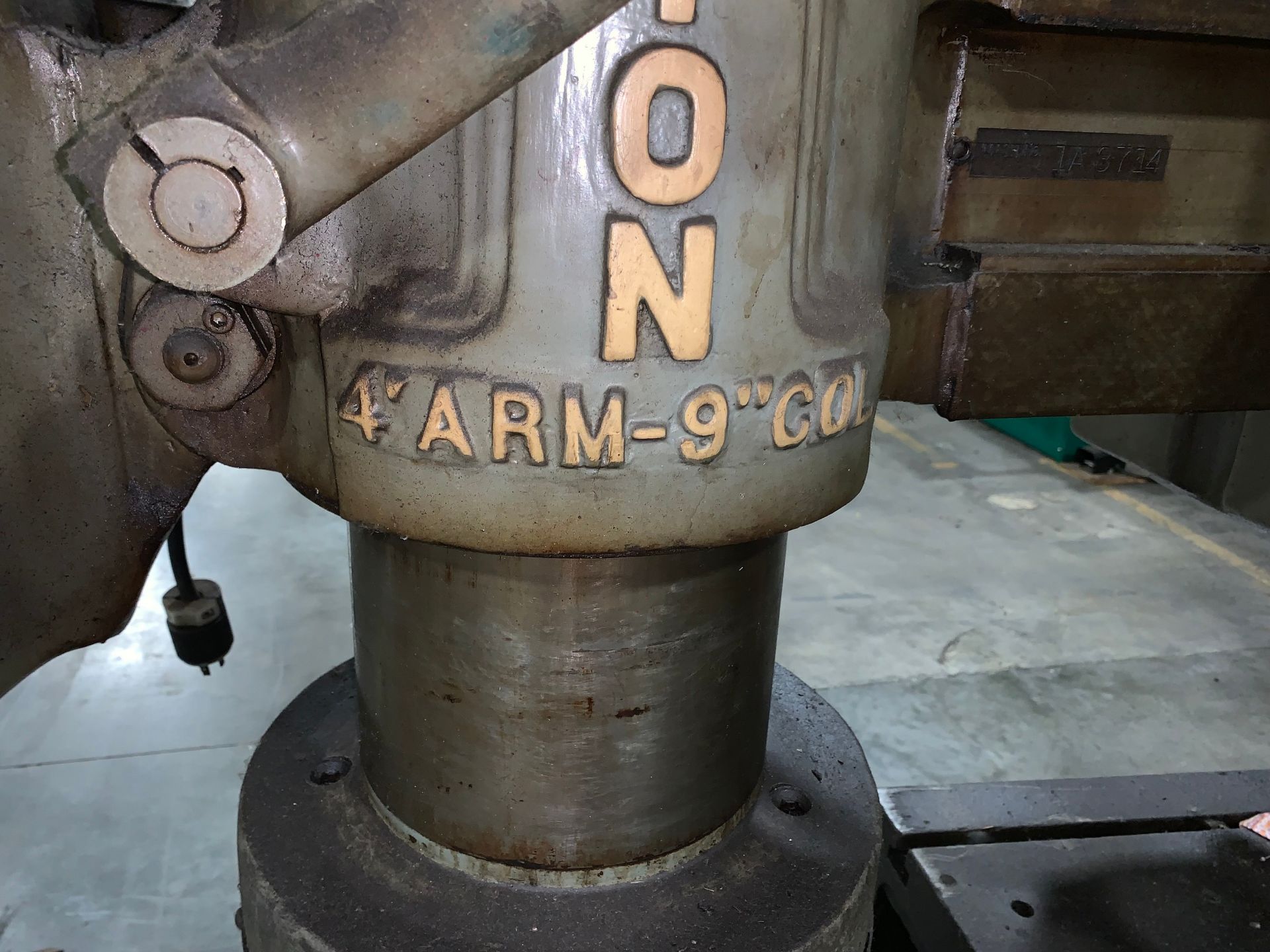 Carlton 9" x 48" Radial Arm Drill - Image 6 of 7