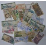 Large quantity of world banknotes