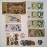 Small collection of GB coins & commemorative QE II coins & 5 20thC £1 notes inc 2 IOM examples (lot)