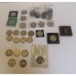 Collection of GB coins & commemorative coins to include 3 QE II £5 examples & 3 1947 crowns (Qty)