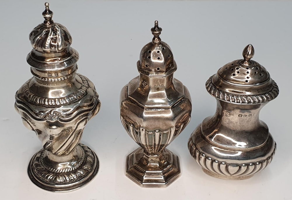 3 antique English silver pepper pots, to include 1 hallmarked 1899 Chester & 2 with Birmingham
