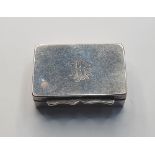 Birmingham 1945 silver pill box with engraved initials to lid by Robert Chandler, 20 grams
