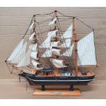 20thC detailed model of Shackletons Discovery on wood plinth, The model measures approx 45 x 51 cm