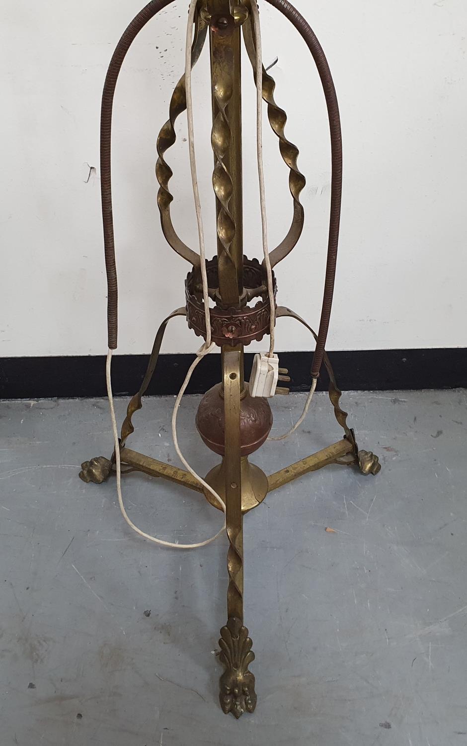 Brass floor lamp converted from an antique oil lamp, 160 cm tall - Image 2 of 3