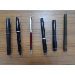 2 14ct gold fountain pens (Wyvern & Watermans) together with other fountain pens etc (5)