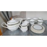 Villeroy & Boch, Heinrich - "Villa Medici" bone china part tea set (Qty)