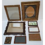 Collection of small antique frames together with a Daguerreotype portrait (8)