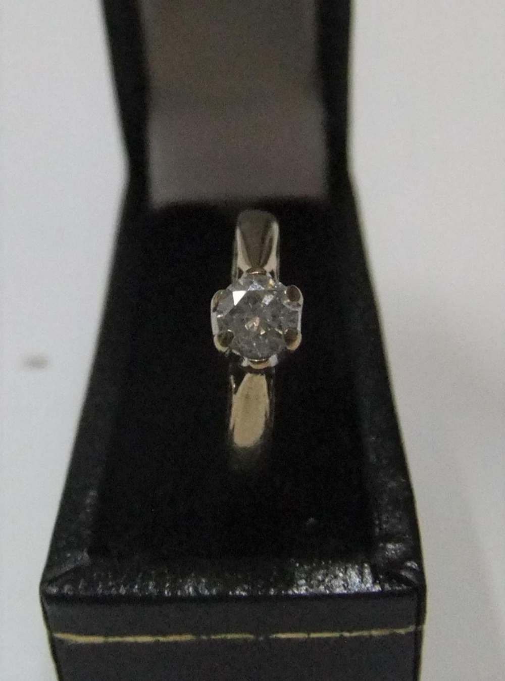 9ct yellow gold diamond solitaire ring (approx 0.25ct) Approx 2.1 grams gross, size K/L - Image 2 of 3