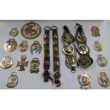 Large quantity of horse brasses (Qty)