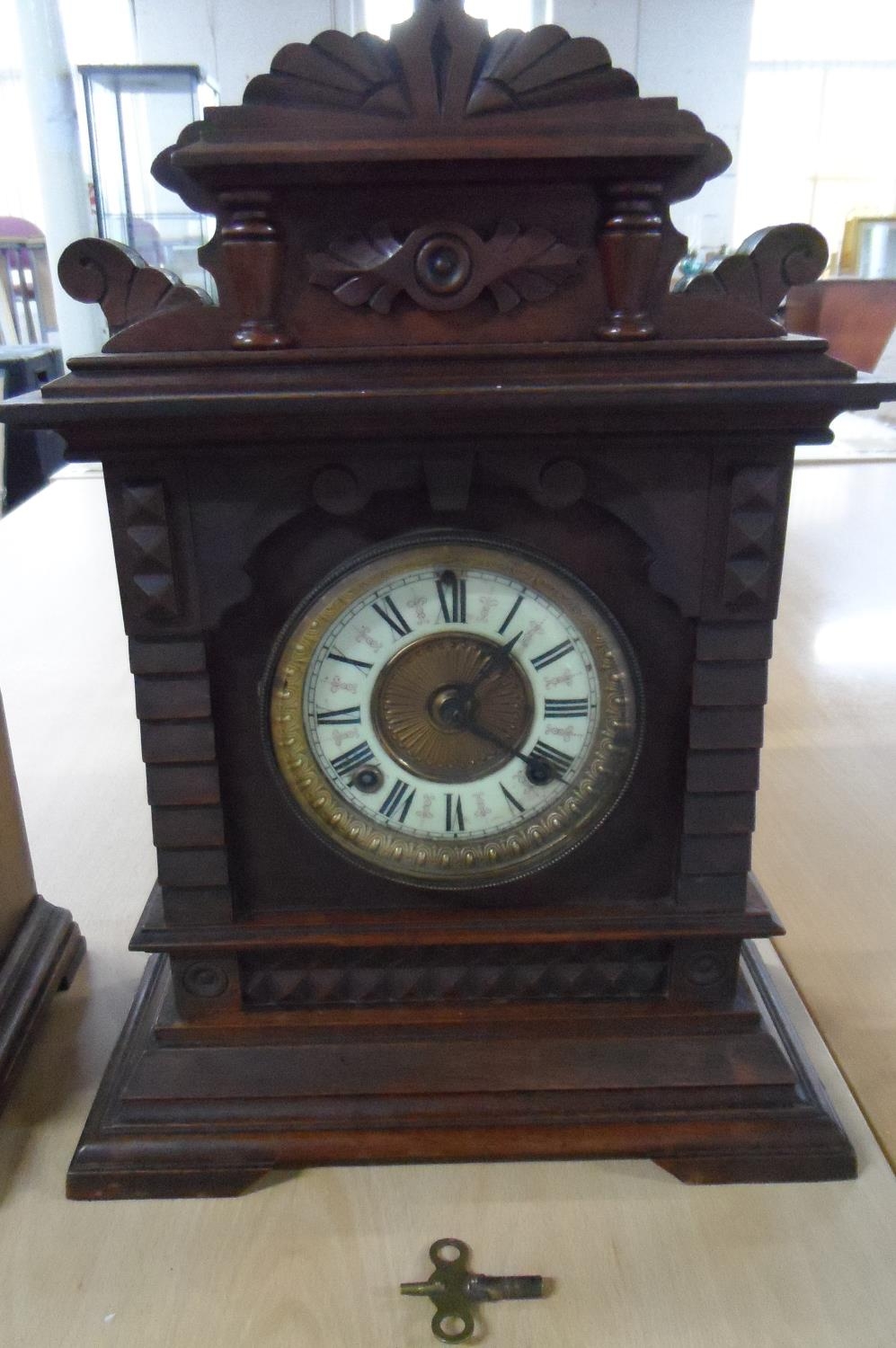 Ansonia Clock Co Eight Day Syria Mantel Clock with key - Image 3 of 7