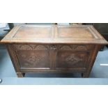 17th-18thC Oak bedding box, 107cm long x 59 cm high x 49 cm wide