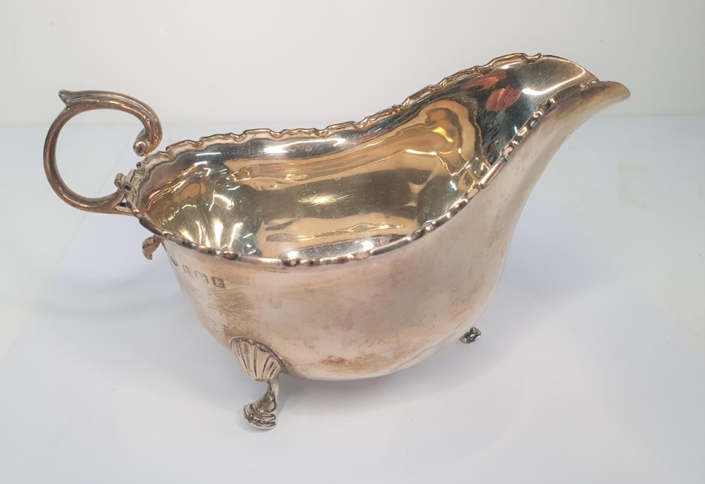 Birmingham 1929 silver sauce boat (128 grams)