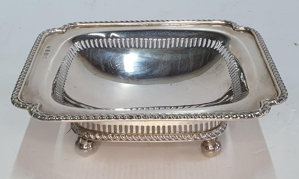 Silver rectangular dish in plain form sat on 4 balled feet, hallmarked Birmingham 1908, 188 grams