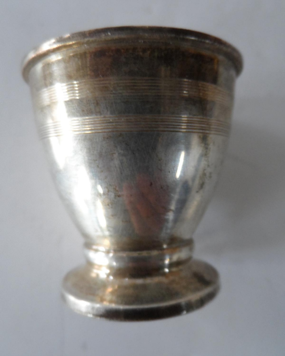 Four silver items to include an egg cup, small cup etc (4) - Image 3 of 5