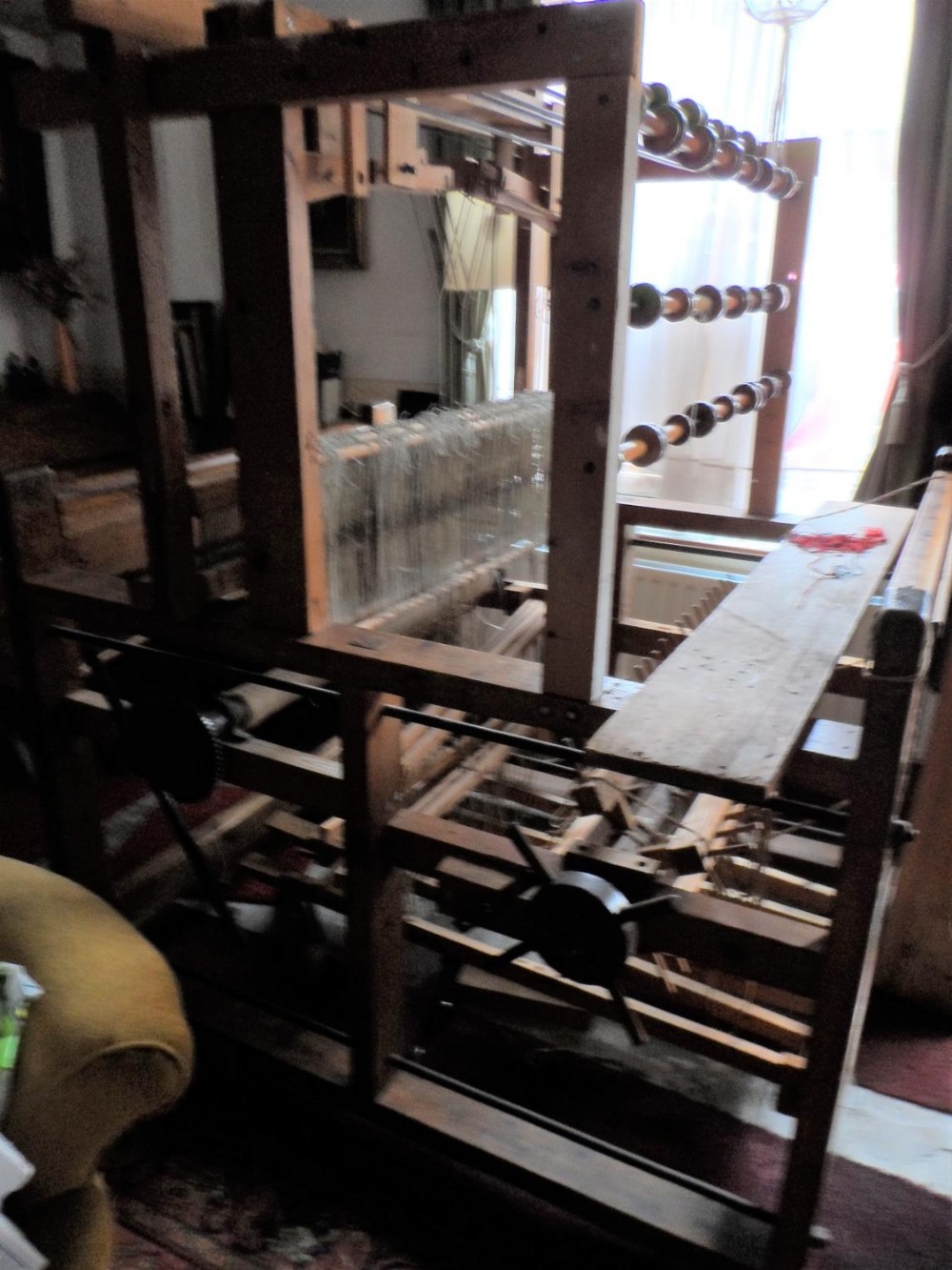 Full-sized antique weavers loom, measuring approx 160cm long x 115cm wide by 175cm high, The loom - Image 2 of 8