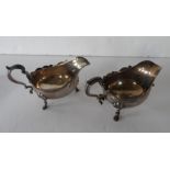 Pair of silver sauce boats, London 1901 (2), 370 grams