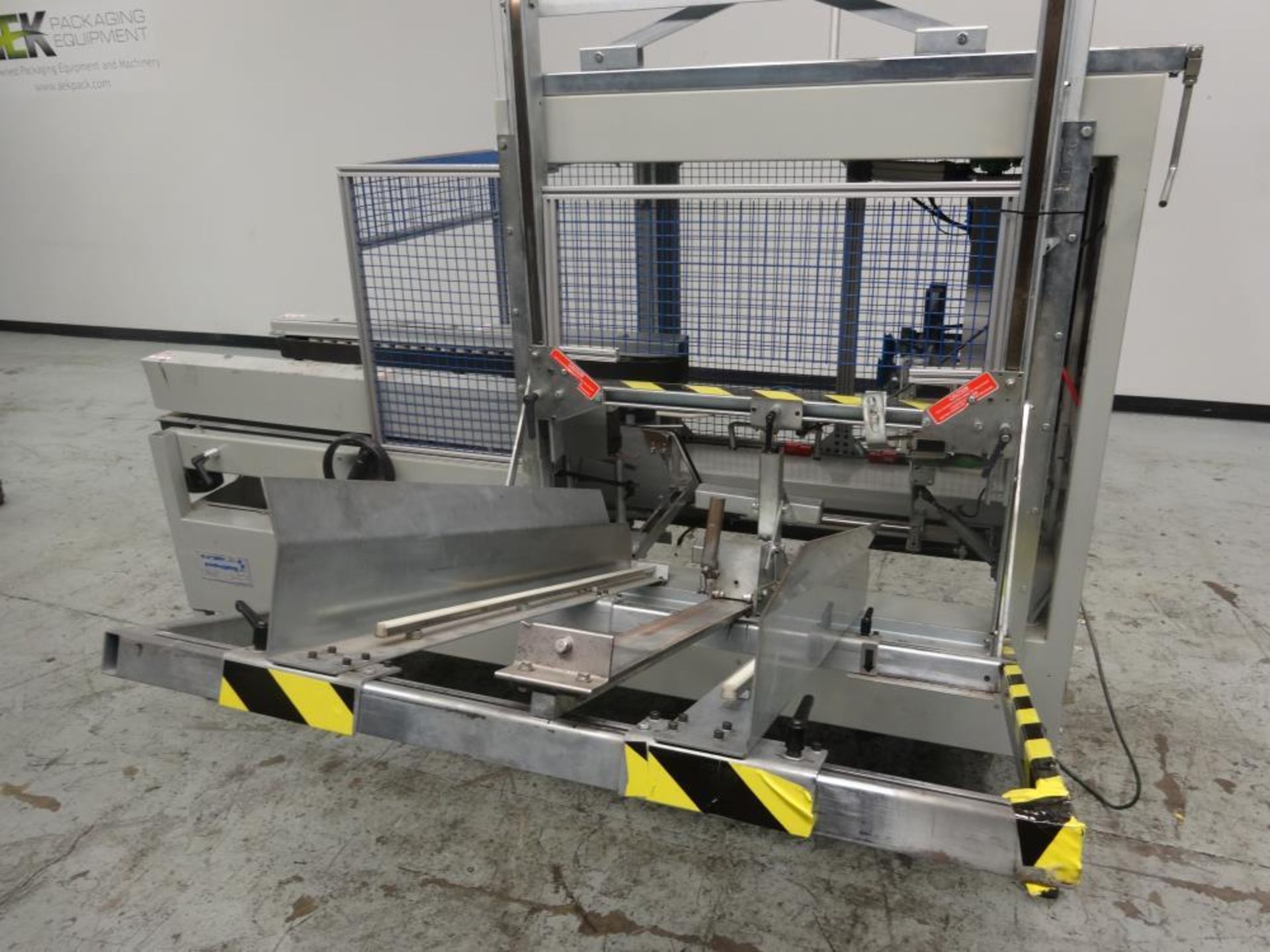 Used- Durable Packaging (OK International) Model CA1800 Automatic Case Erector & Bottom Case Sealer - Image 6 of 11