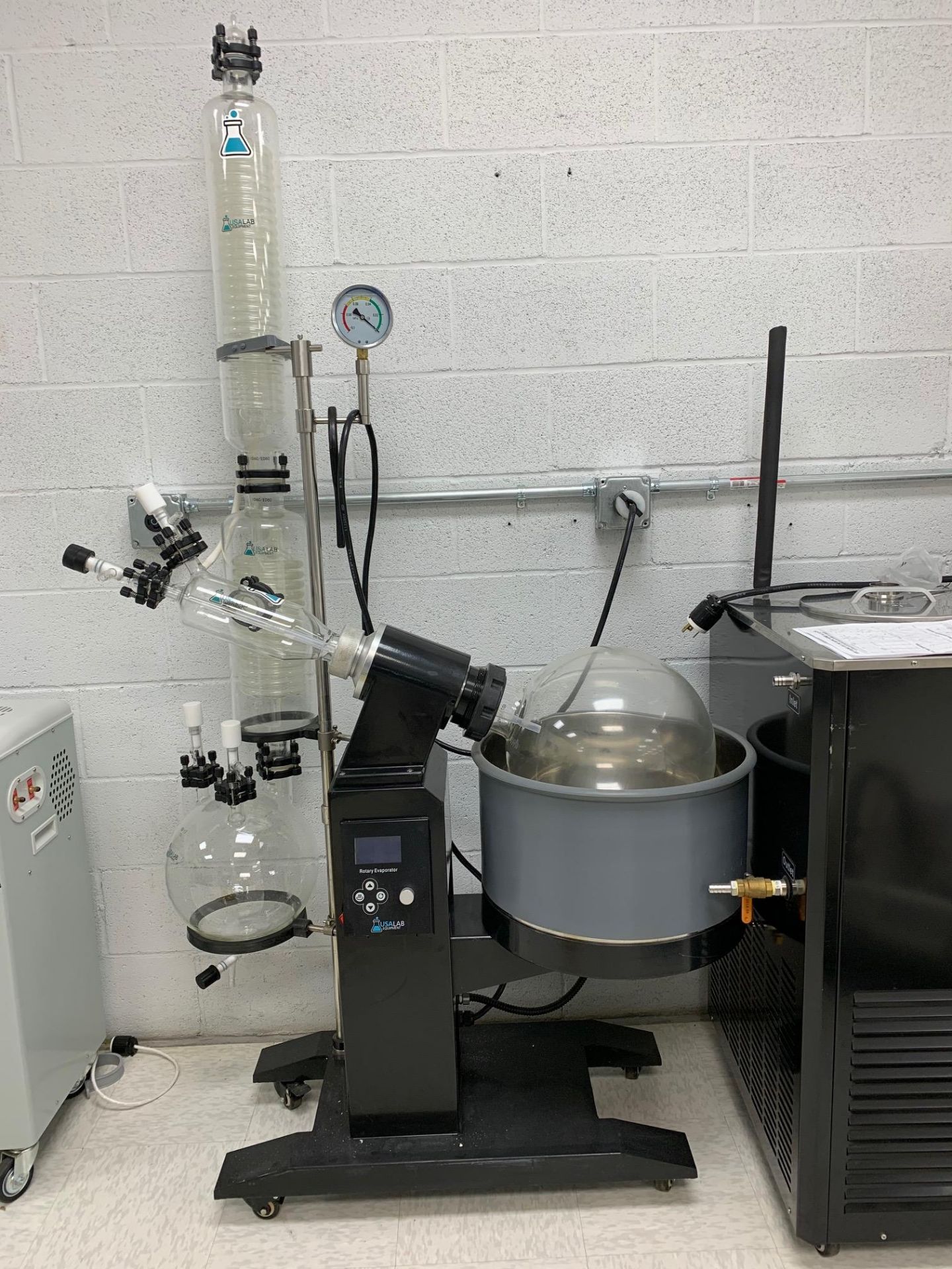 RESERVE LOWERED! - Used-USA Lab 20 L Rotary Evaporator System. Model RE-1020 w/ Chiller & SHB-B95A