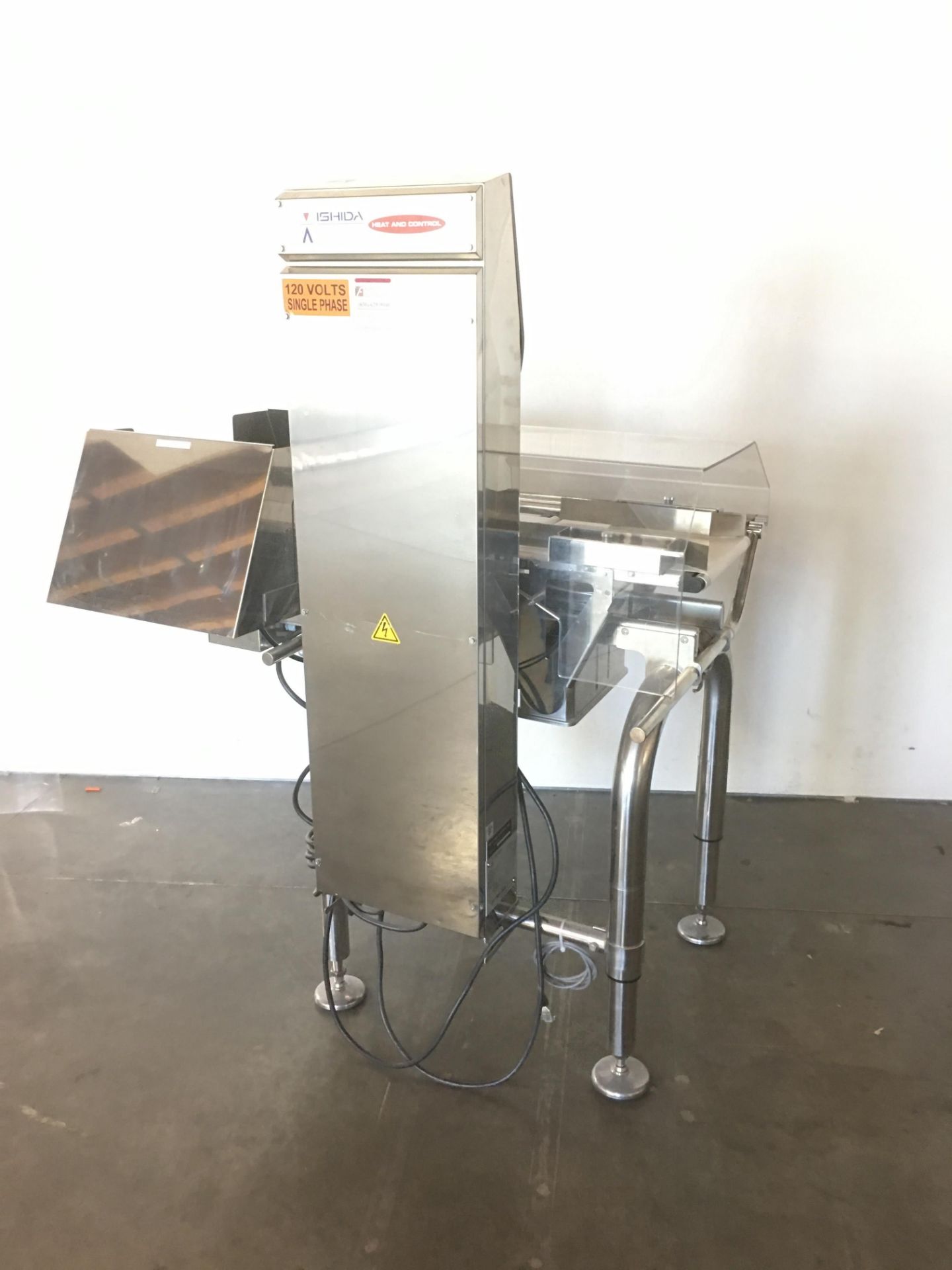 Used Ishida High Performance Checkweigher. Model DACS-G.Throughput: 200 p/min - 330 p/min - Image 6 of 9