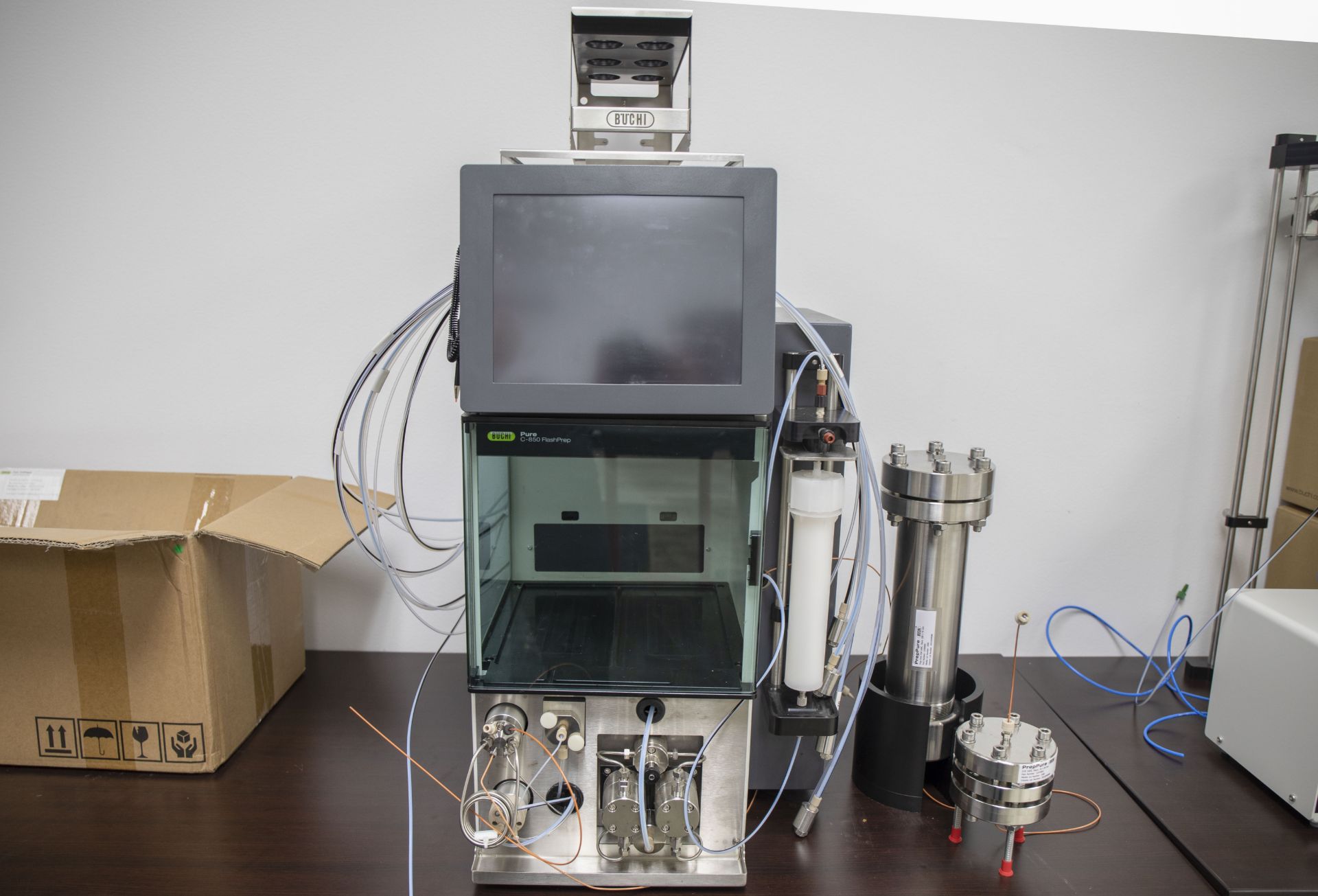 Used Buchi Pure Chromatography System Flash & Prep. Model C-850 Flash/Prep. Only 10 hrs of run time