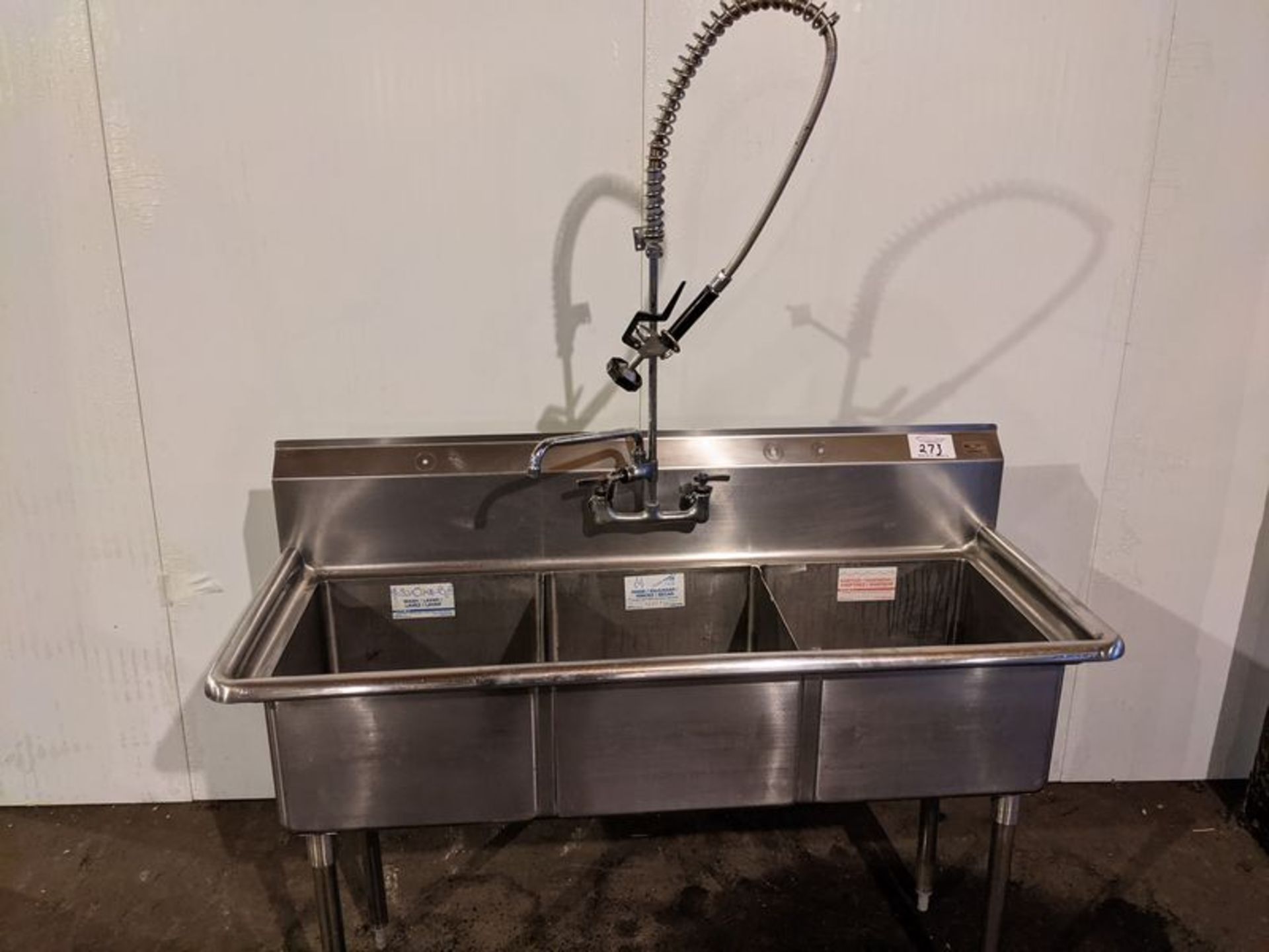 EFI 5 ft Stainless Steel 3 Well Sink with Wash Wand