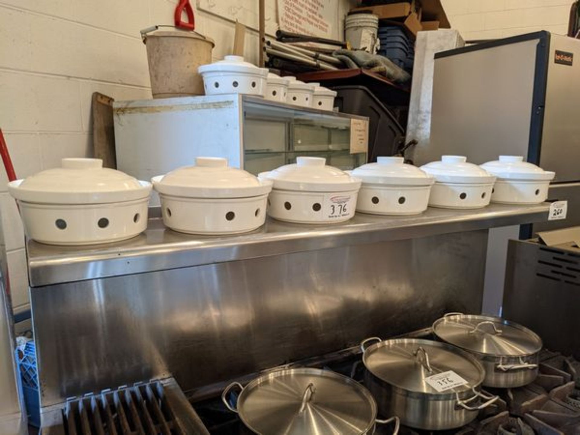 10 White Steamer Dishes