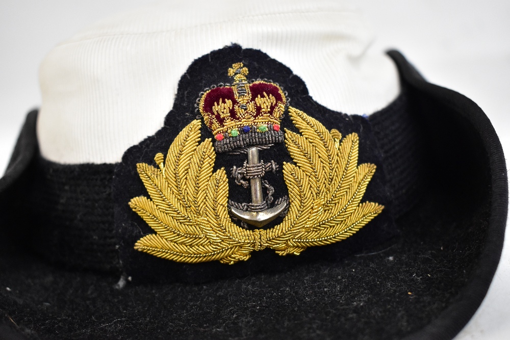 A Women's Royal Naval Service Wren's hat with bullion work crowned fouled anchor device and a WWII - Image 2 of 3