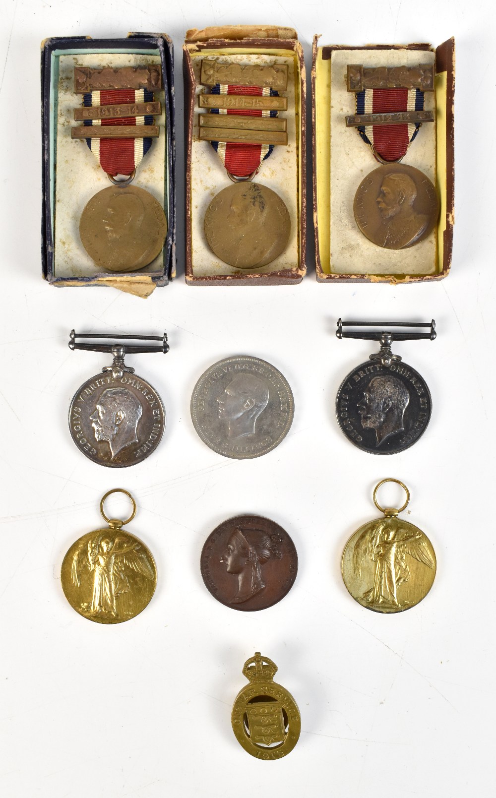 Two WWI Victory Medals awarded to 590103 Pvt W. Burgh, 18-London Regiment, and 4918 Pvt J. Burgh,