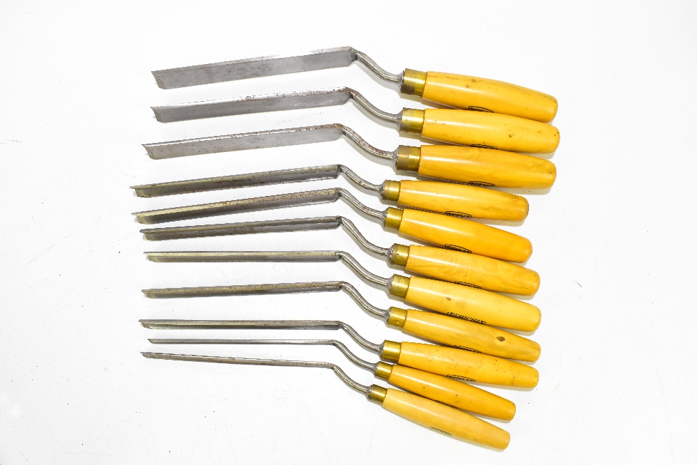 A large collection of assorted tools including braces, various chisels including Marples examples, - Bild 11 aus 15