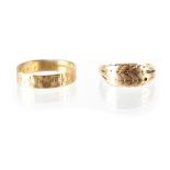 Two hallmarked 9ct gold rings to include a textured band, size U,