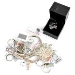 A quantity of silver jewellery to include various dress rings,